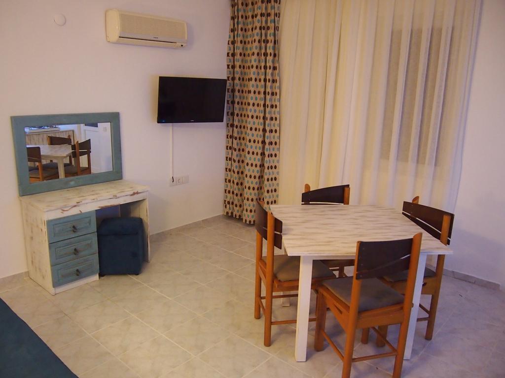 Ozcem Apart Apart otel Fethiye Oda fotoğraf